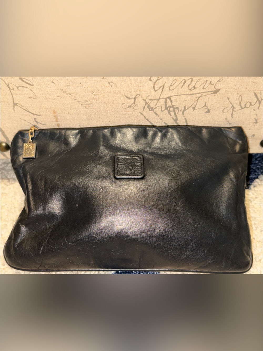 Vintage Anne Klein Black Leather Clutch Envelope Pouch Goldtone pull Chic Y2K - Picture 6 of 15